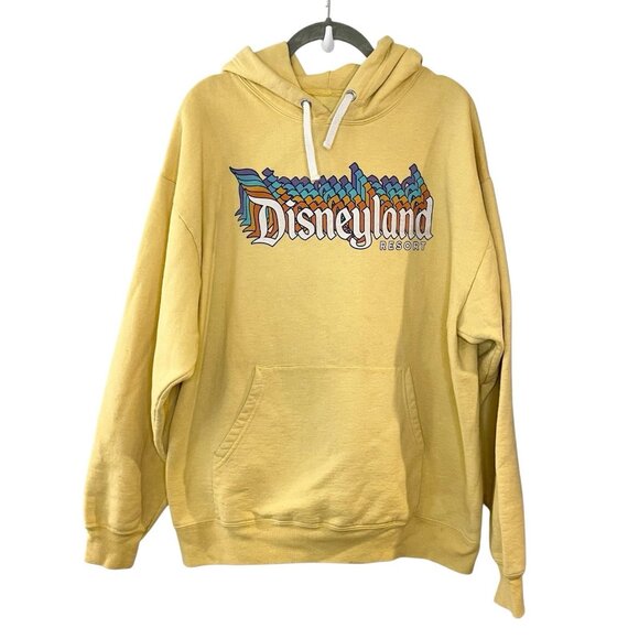 Disneyland‎ Resort Yellow Hoodie Mens Medium Disney Retro Kangaroo Pocket *FLAW* - Picture 1 of 6